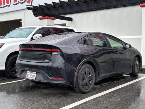 2024 Toyota Prius LE