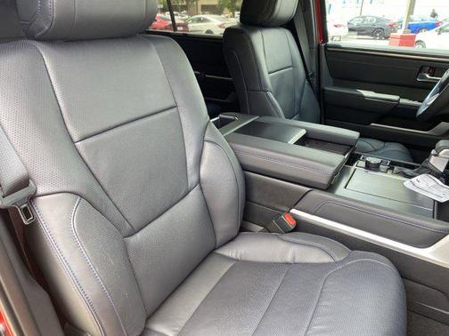 2025 Toyota Sequoia Platinum