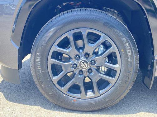 2025 Toyota Sequoia Platinum