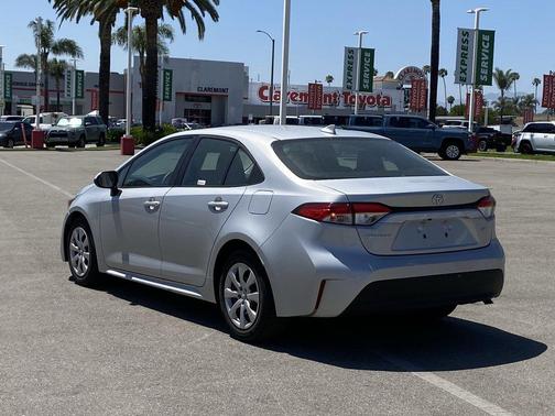 Classic Silver Metallic 2024 Toyota Corolla LE
