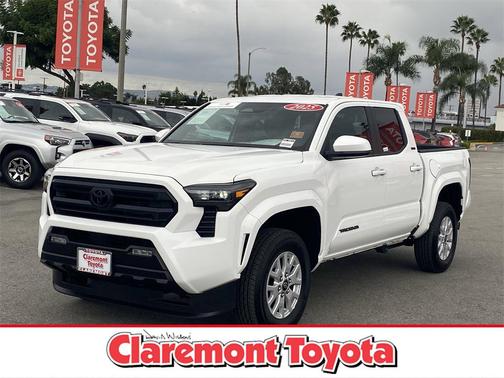 2025 Toyota Tacoma SR5