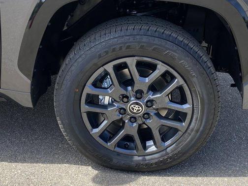 2025 Toyota Tundra Platinum