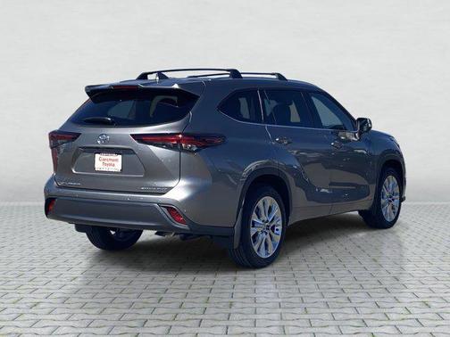 2026 Toyota Highlander Limited