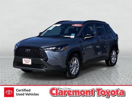 2025 Toyota Corolla Cross LE