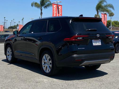 Midnight Black Metallic 2025 Toyota Grand Highlander Limited