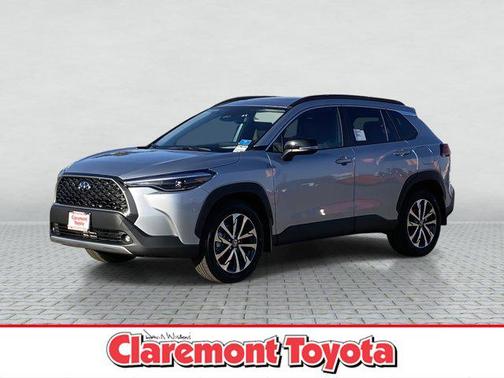 2025 Toyota Corolla Cross XLE