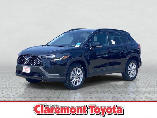 2025 Toyota Corolla Cross LE