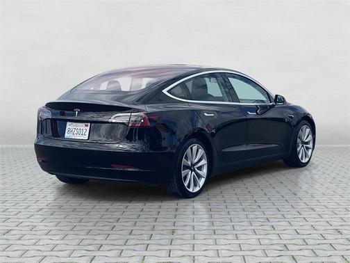 2018 Tesla Model 3 Long Range