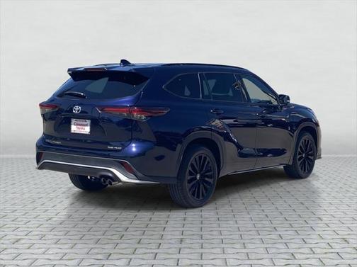 2024 Toyota Highlander XSE