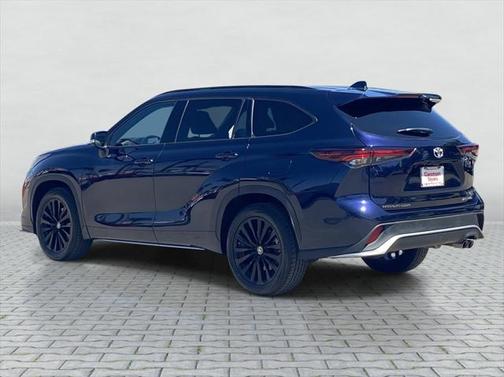 2024 Toyota Highlander XSE