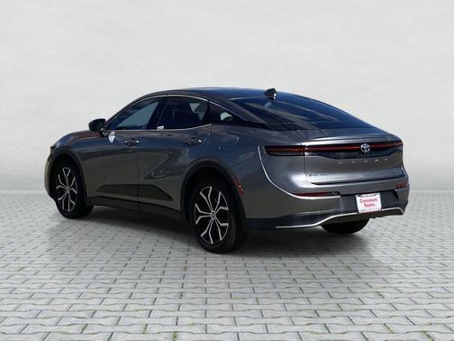 2024 Toyota Crown XLE