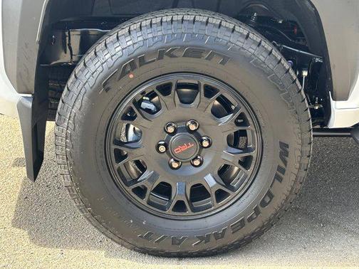 2025 Toyota 4Runner TRD Off Road