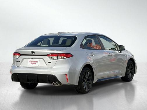 Classic Silver Metallic 2027 Toyota Corolla SE