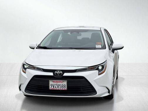 Ice Cap 2026 Toyota Corolla LE