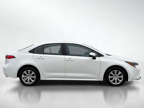 Ice Cap 2026 Toyota Corolla LE