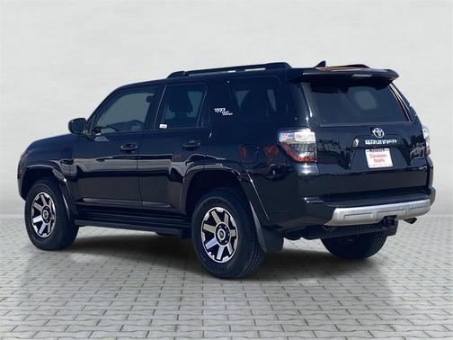 2024 Toyota 4Runner TRD Off Road