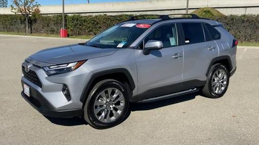 2023 Toyota RAV4 XLE Premium