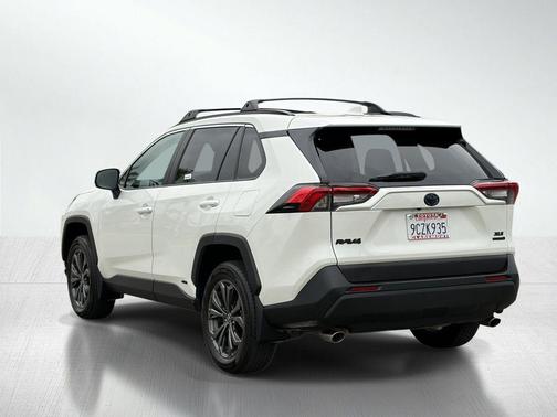 Blizzard Pearl 2022 Toyota RAV4 Hybrid XLE Premium