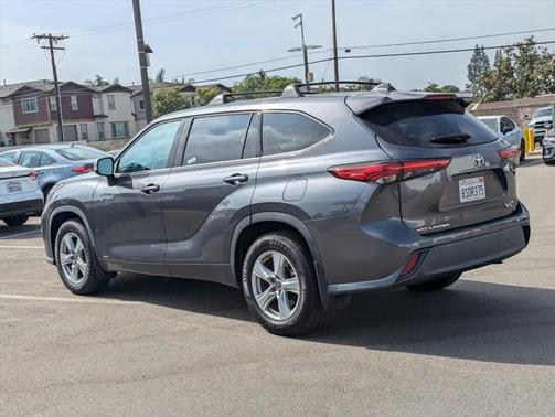 2020 Toyota Highlander Hybrid LE