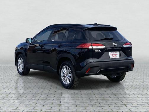 2025 Toyota Corolla Cross LE