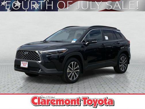 2025 Toyota Corolla Cross XLE