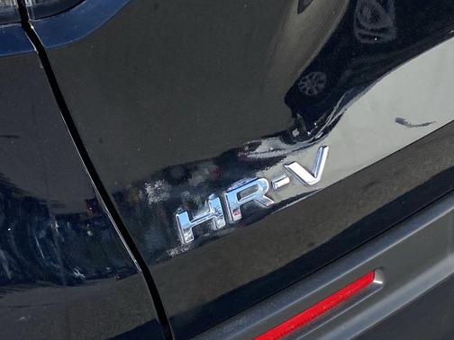Black 2025 Honda HR-V LX