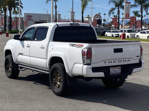 2022 Toyota Tacoma TRD Sport