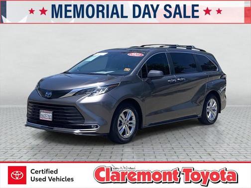 2023 Toyota Sienna XLE 7 Passenger