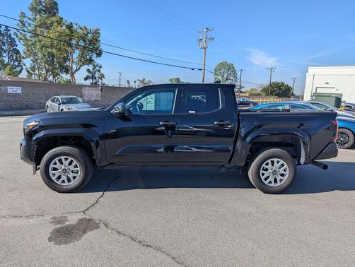 2025 Toyota Tacoma SR