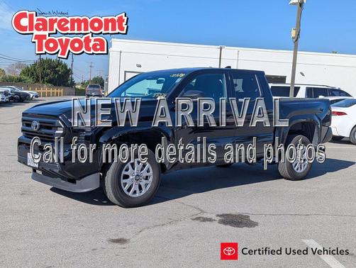 2025 Toyota Tacoma SR