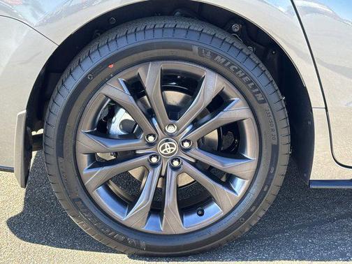 2026 Toyota Sienna XSE 7 Passenger