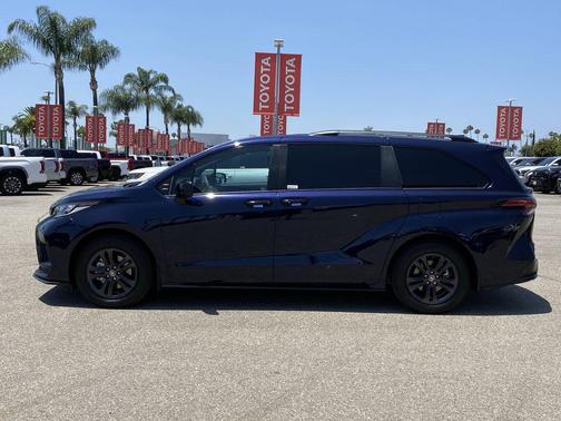 Blueprint 2026 Toyota Sienna XSE 7 Passenger