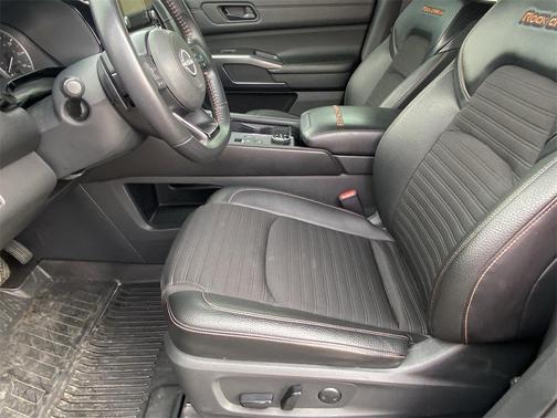 2024 Nissan Pathfinder Rock Creek 4WD