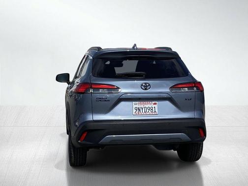 Celestite 2024 Toyota Corolla Cross XLE
