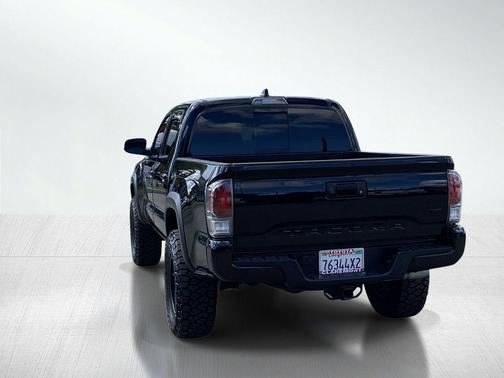 Midnight Black Metallic 2020 Toyota Tacoma TRD Off Road