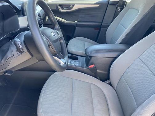 2022 Ford Escape S