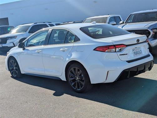 2025 Toyota Corolla SE