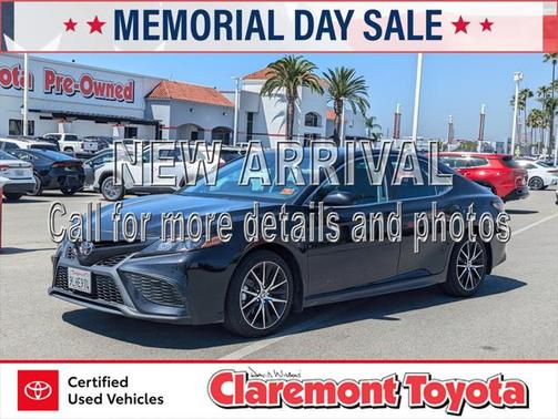 2024 Toyota Camry SE