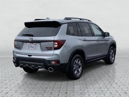 2022 Honda Passport AWD TrailSport
