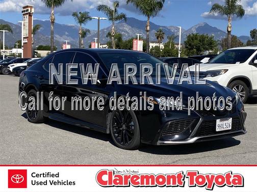 2024 Toyota Camry Hybrid SE