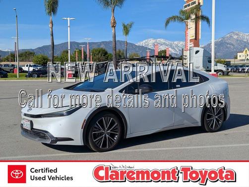 2023 Toyota Prius XLE