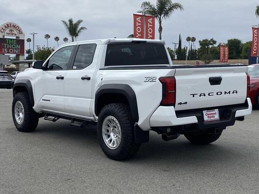 Ice Cap 2025 Toyota Tacoma TRD Off Road