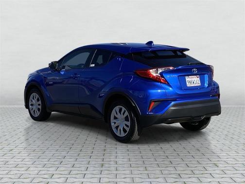 2020 Toyota C-HR LE