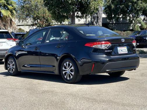 2021 Toyota Corolla Hybrid LE
