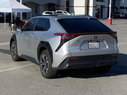 Elemental Silver Metallic 2023 Toyota bZ4X XLE