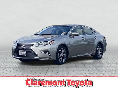 2016 Lexus ES 300h Base
