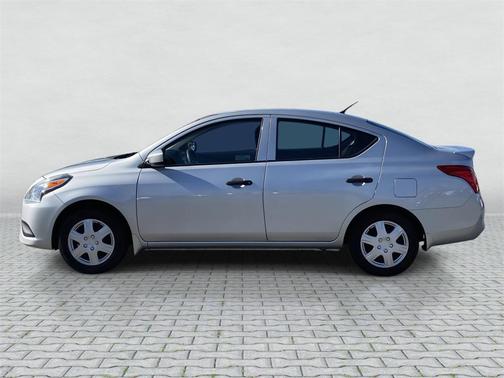 2018 Nissan Versa 1.6 S+