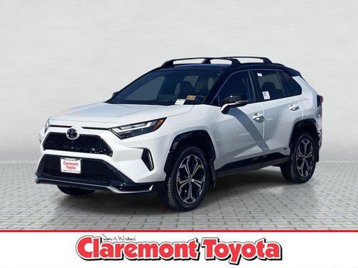 2025 Toyota RAV4 Hybrid SE