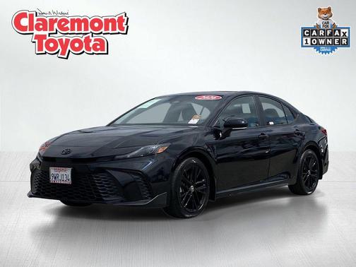 Midnight Black Metallic 2026 Toyota Camry SE