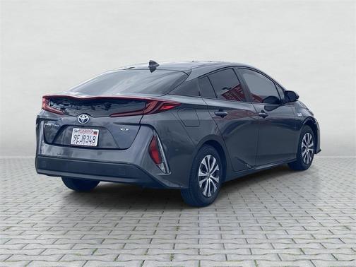2022 Toyota Prius Prime XLE